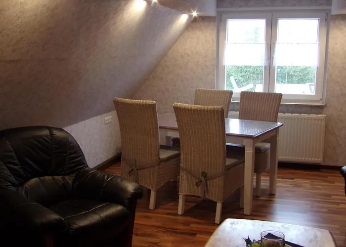 Neu! Kruse Og 公寓